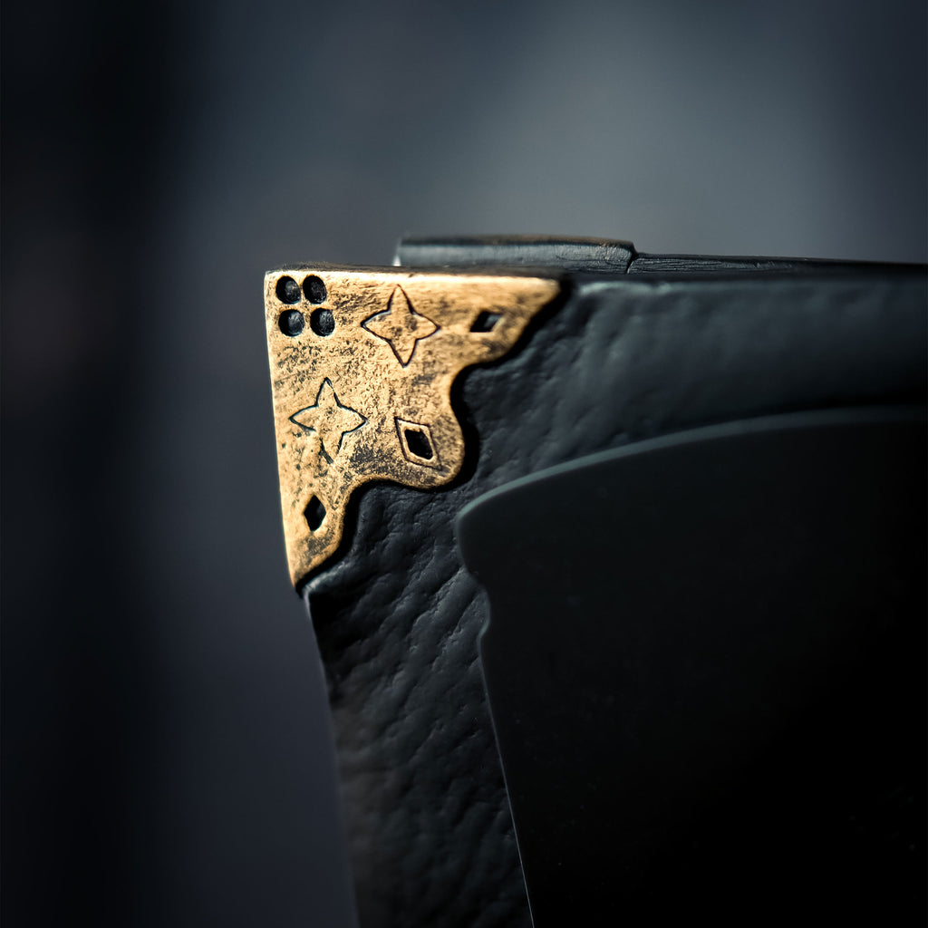 Productafbeelding Harry Potter - Riddle Dagboek Standbeeld met Basilisk Tand