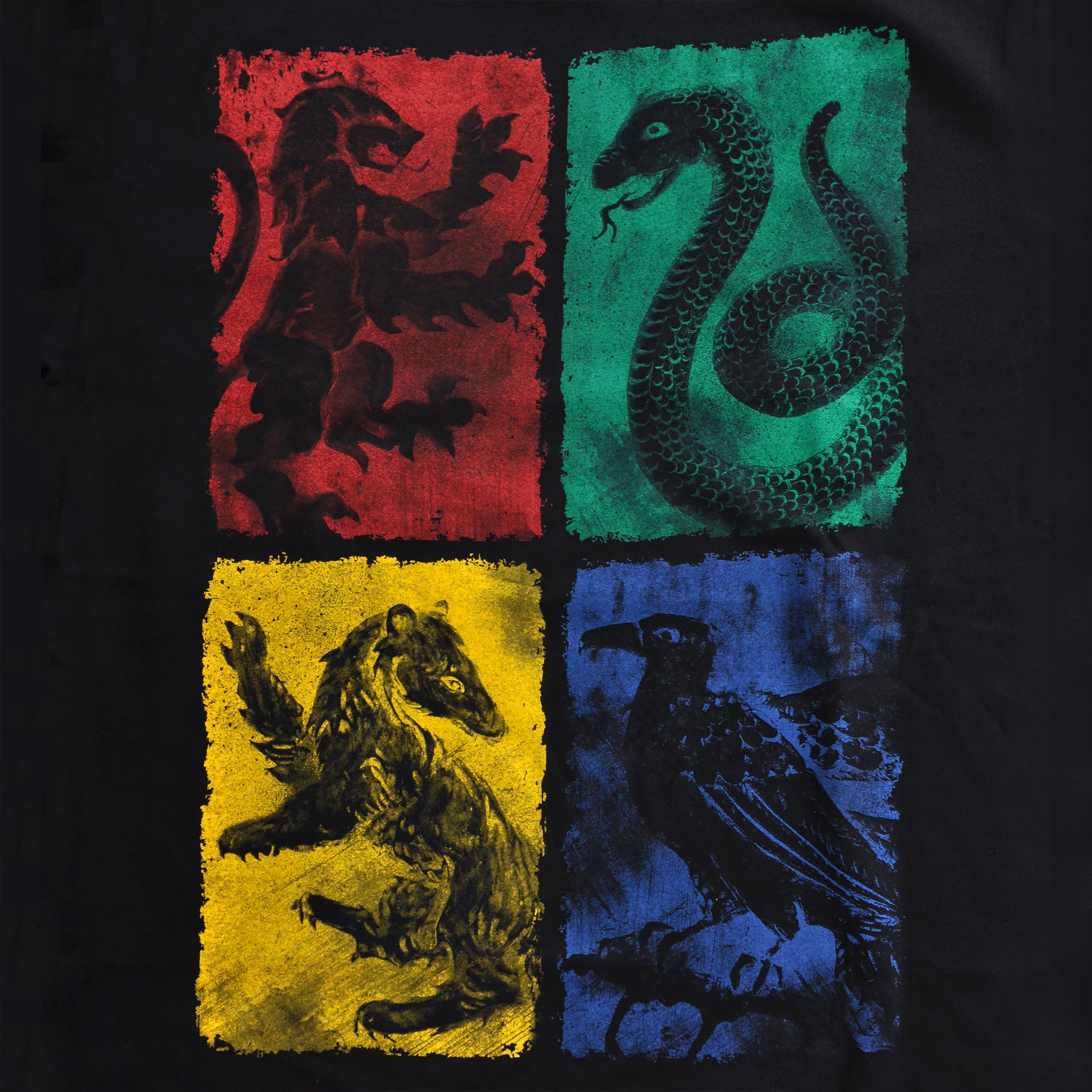 Productafbeelding Harry Potter - Hogwarts Crest distressed T-shirt zwart