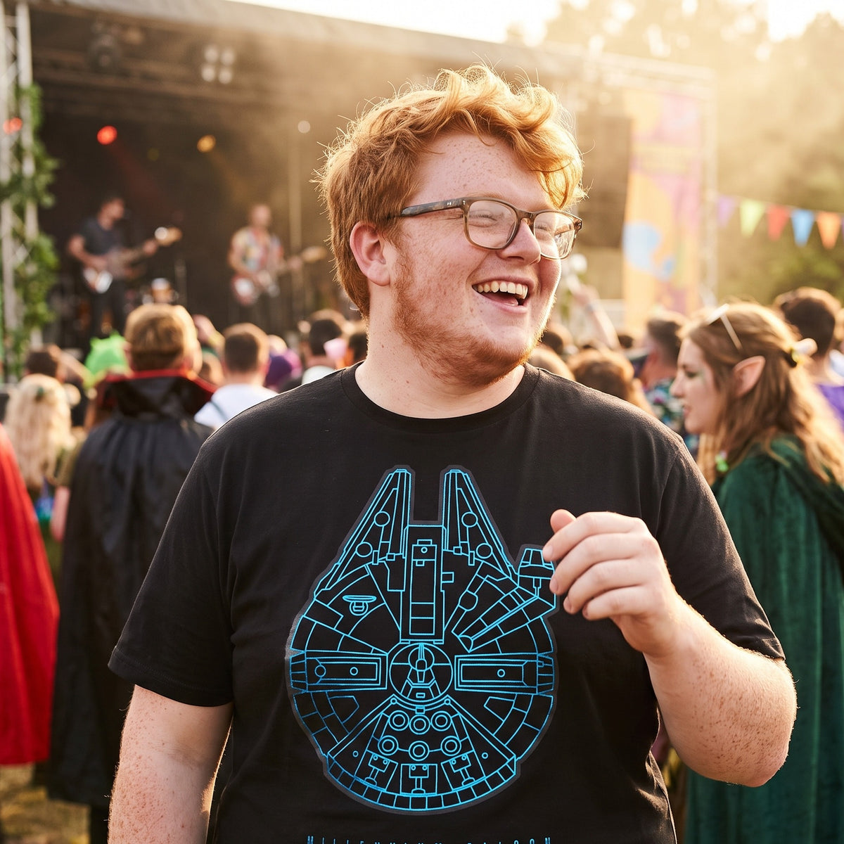 Productafbeelding Star Wars - Millennium Falcon T-Shirt zwart