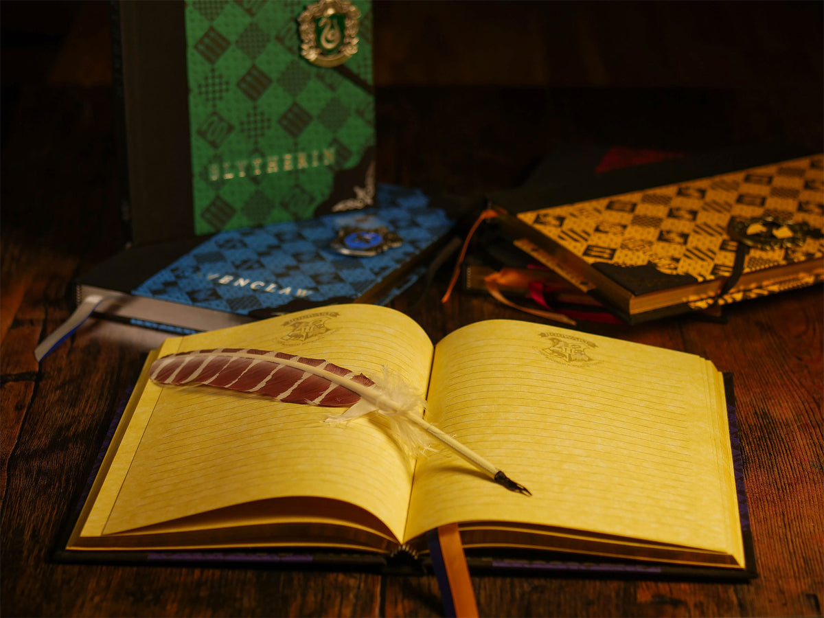 Productafbeelding Harry Potter - Hogwarts Wapen Deluxe Notitieboek