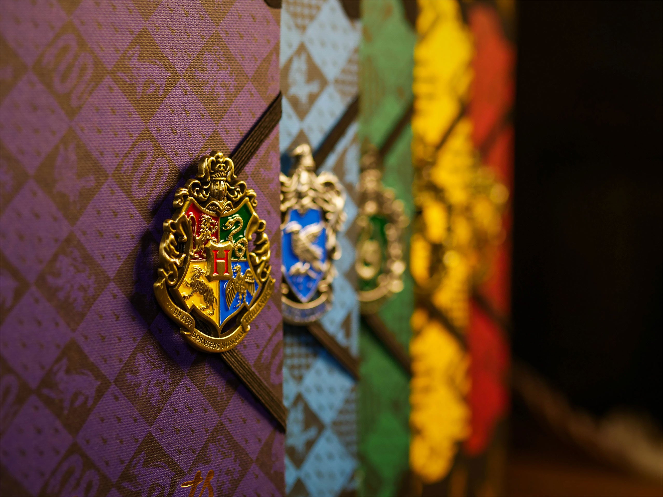 Productafbeelding Harry Potter - Hogwarts Wapen Deluxe Notitieboek