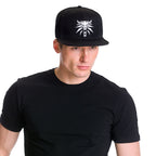 Productafbeelding Witcher - Wolf Medaillon Snapback Cap Zwart