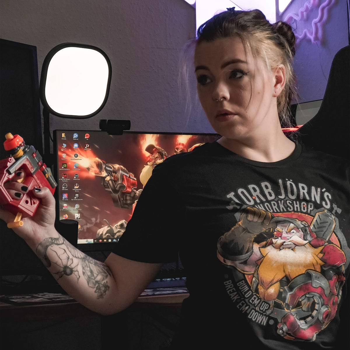 Productafbeelding Overwatch - Torbjörn's Workshop T-Shirt Zwart