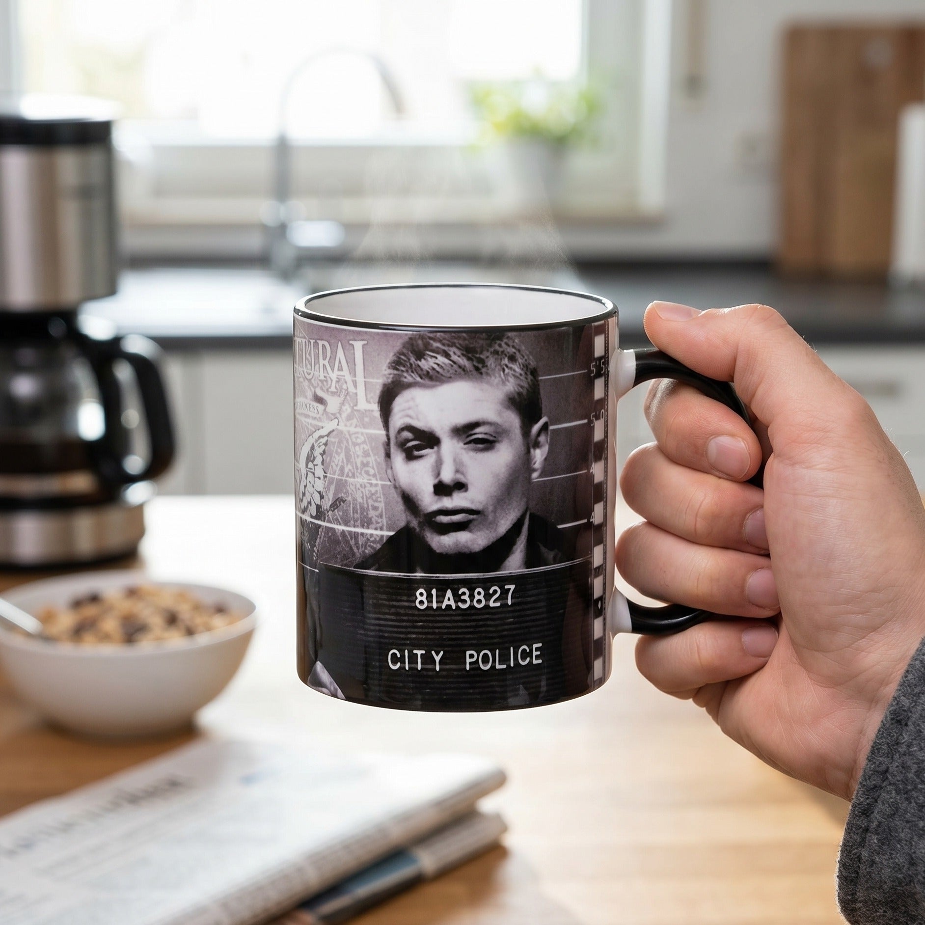 Productafbeelding Supernatural - Sam & Dean in de gevangenis mok