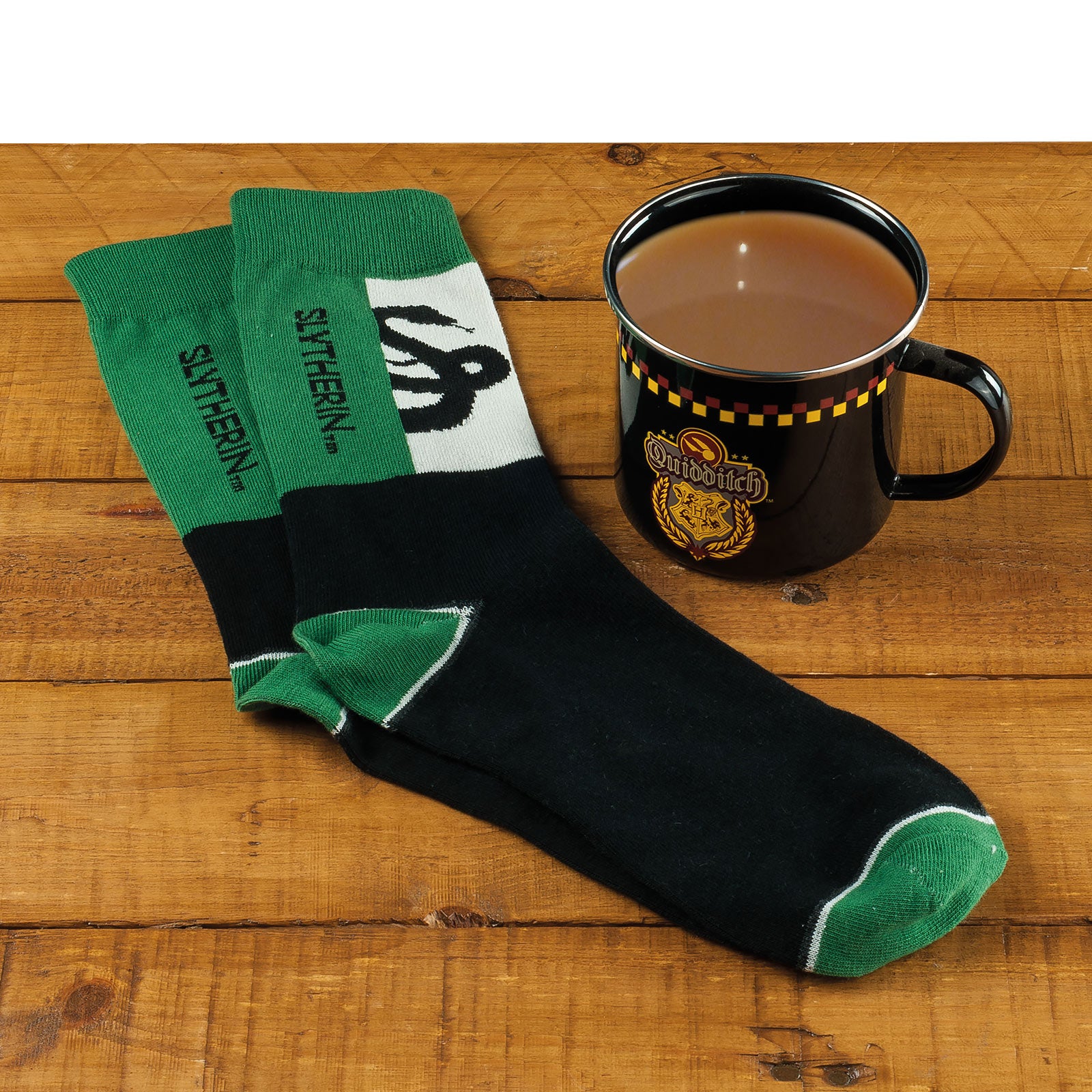 Productafbeelding Harry Potter - Slytherin Quidditch Sokken en Emaille Mok