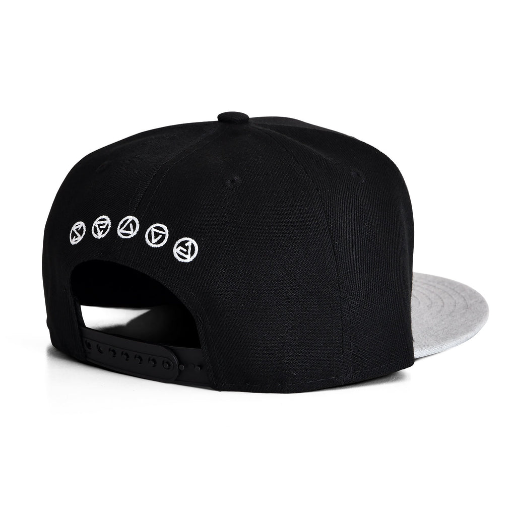 Productafbeelding Witcher - Wolf Medaillon Snapback Cap