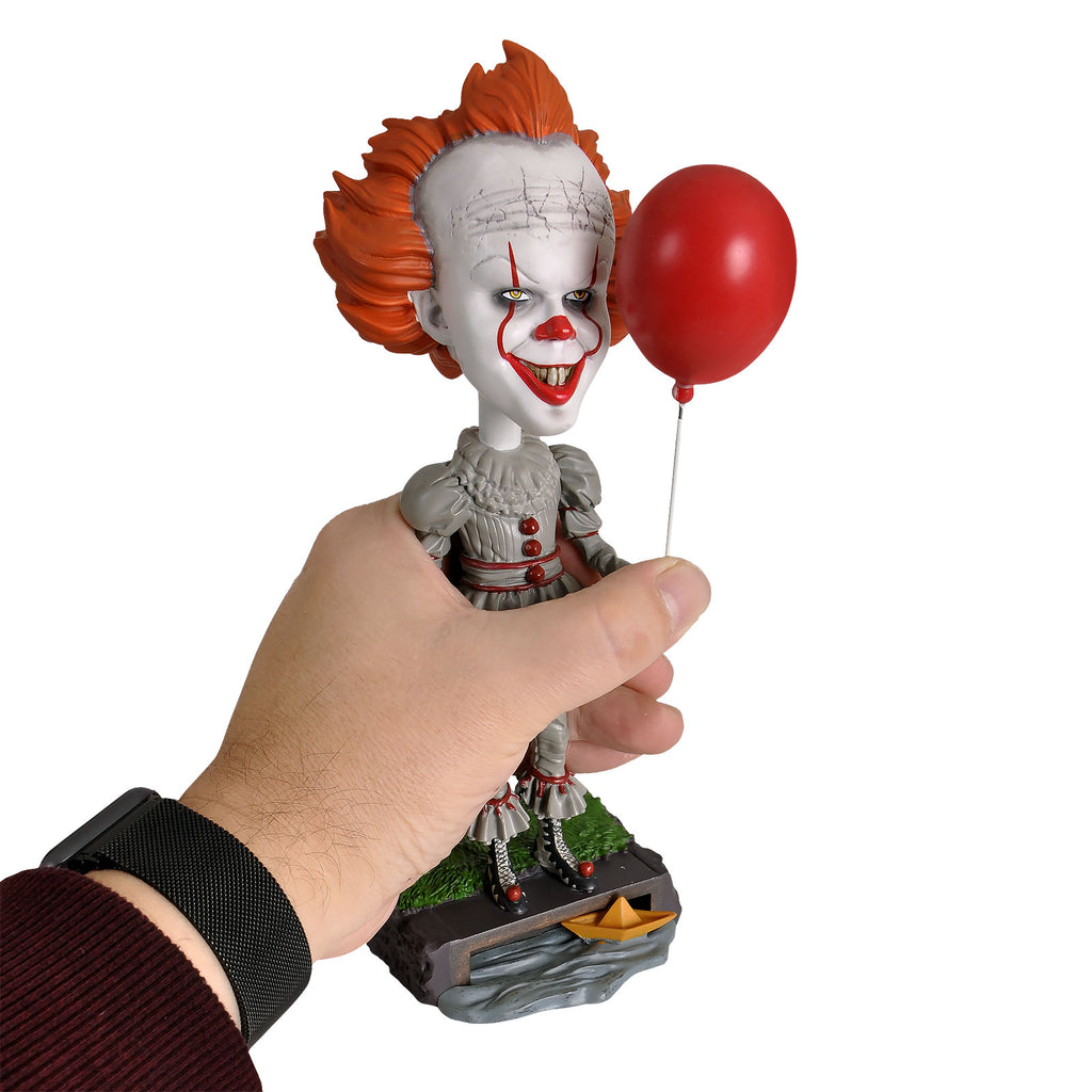 Productafbeelding Stephen King's IT - Pennywise Head Knockers Bobblehead Figuur