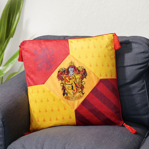 Productafbeelding Harry Potter - Griffoendor Deluxe Kussen met Kwasten
