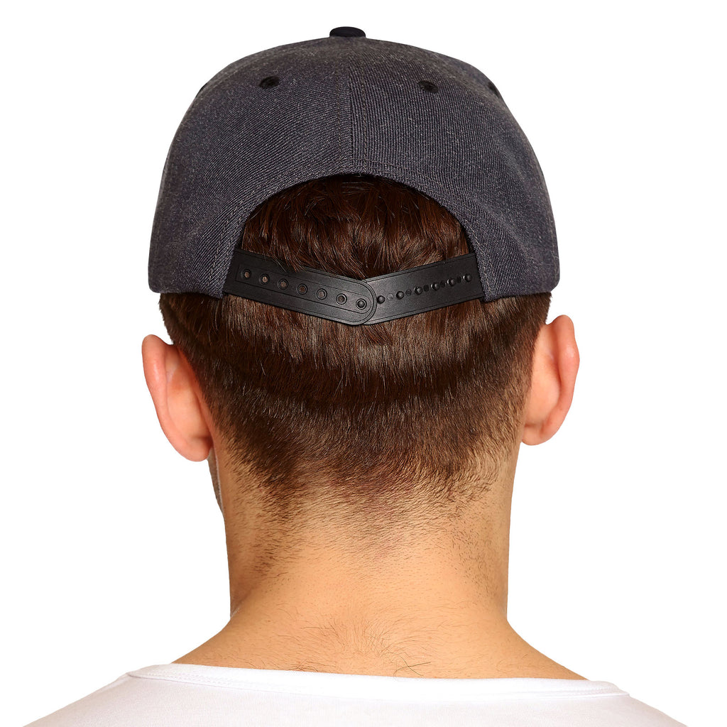 Product image Witcher - Wolf Medallion Patch Snapback Cap