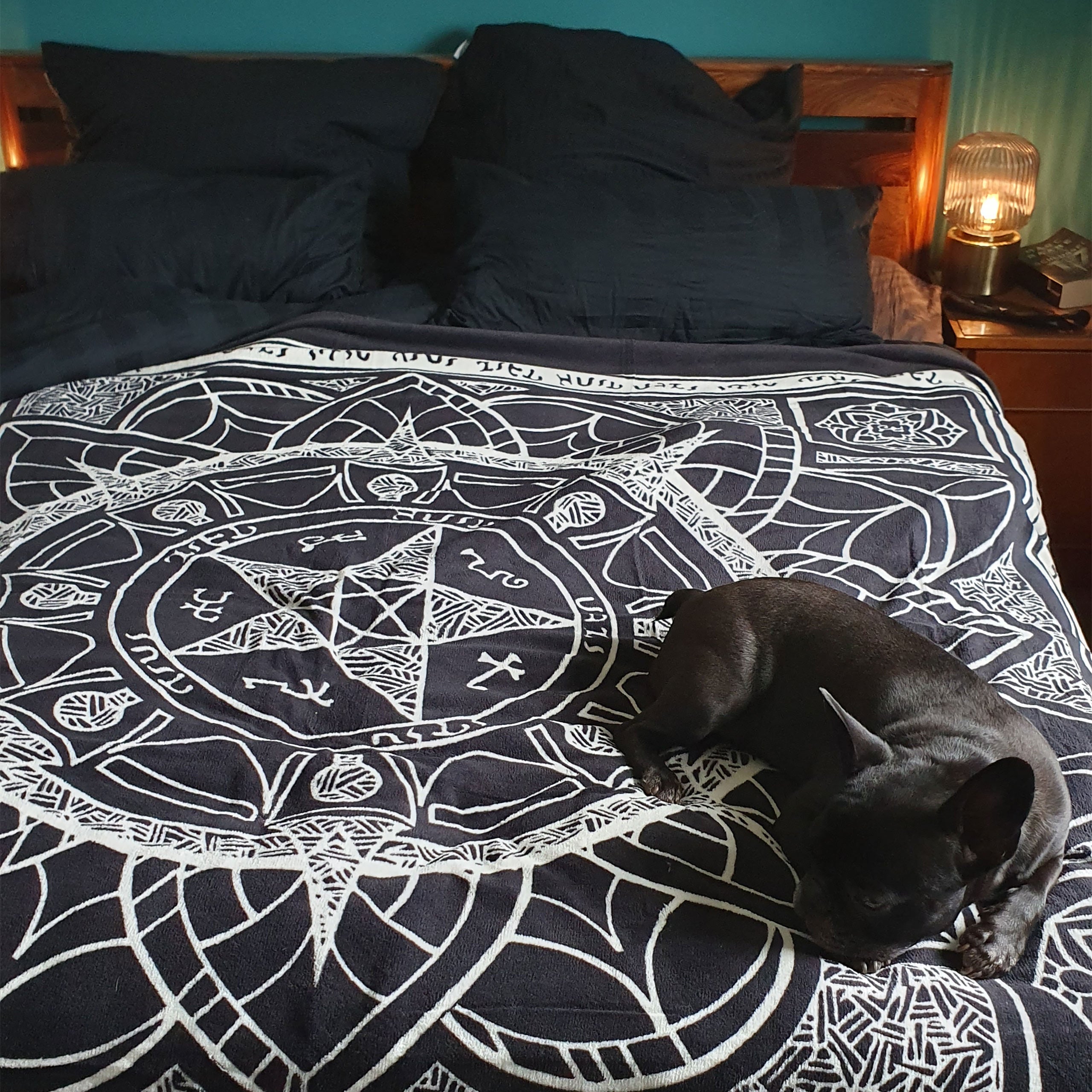Product image Supernatural - Devil's Trap Fleece Blanket