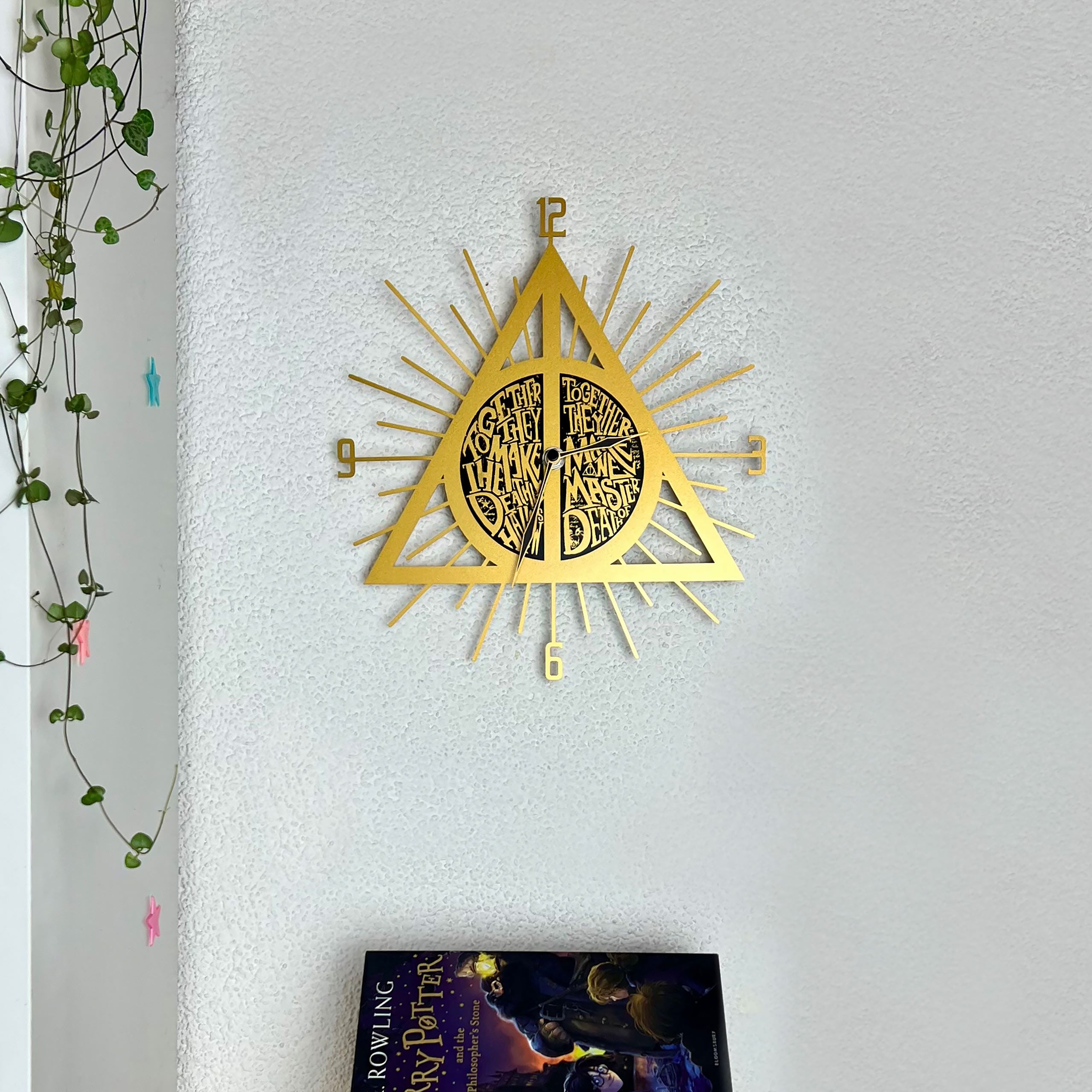 Productafbeelding Harry Potter - Relieken van de Dood Wandklok