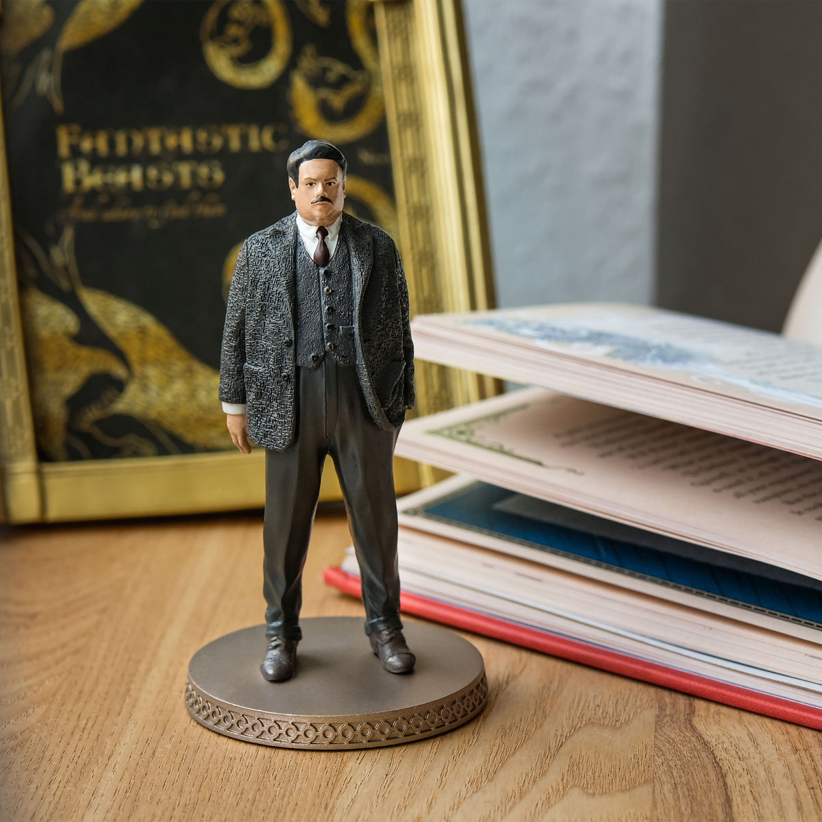 Productafbeelding Jacob Kowalski Hero Collector Figure 11 cm - Fantastic Beasts