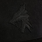 Productafbeelding Witcher - Wolf Silhouet Snapback Cap zwart