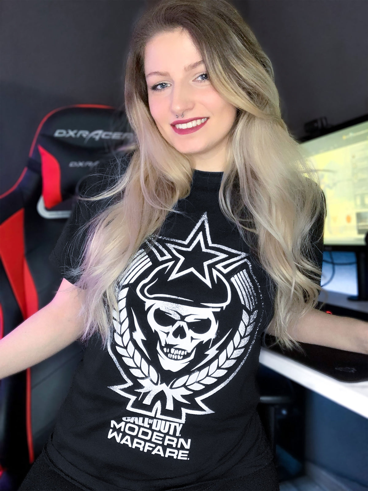Product image Call of Duty - Skull Star T-Shirt Black