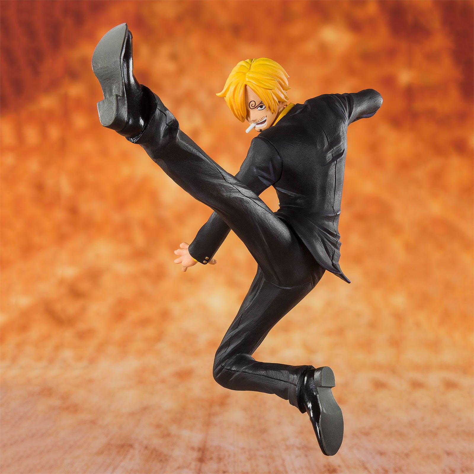 Productafbeelding One Piece - Blackfoot Sanji Figuur 13 cm