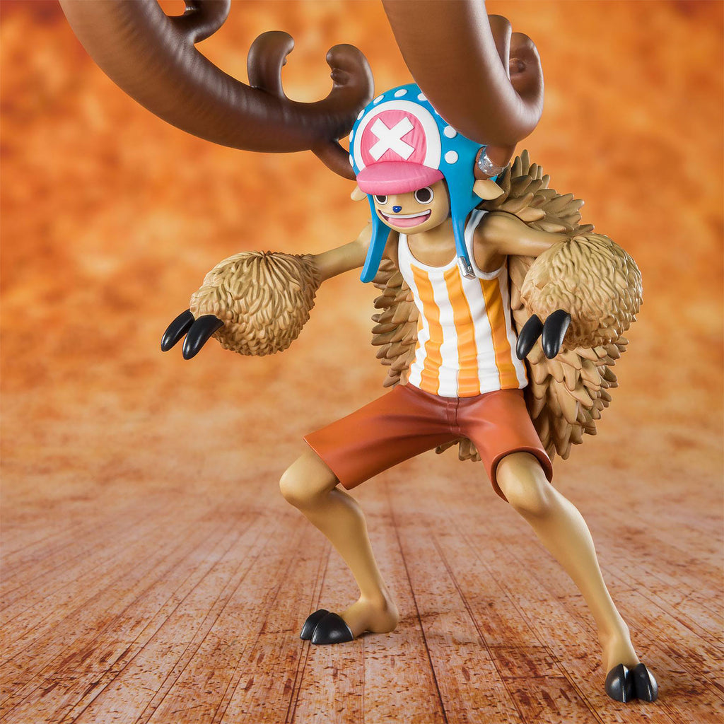 Productafbeelding One Piece - Tony Chopper Hoorn Beeldje 15 cm