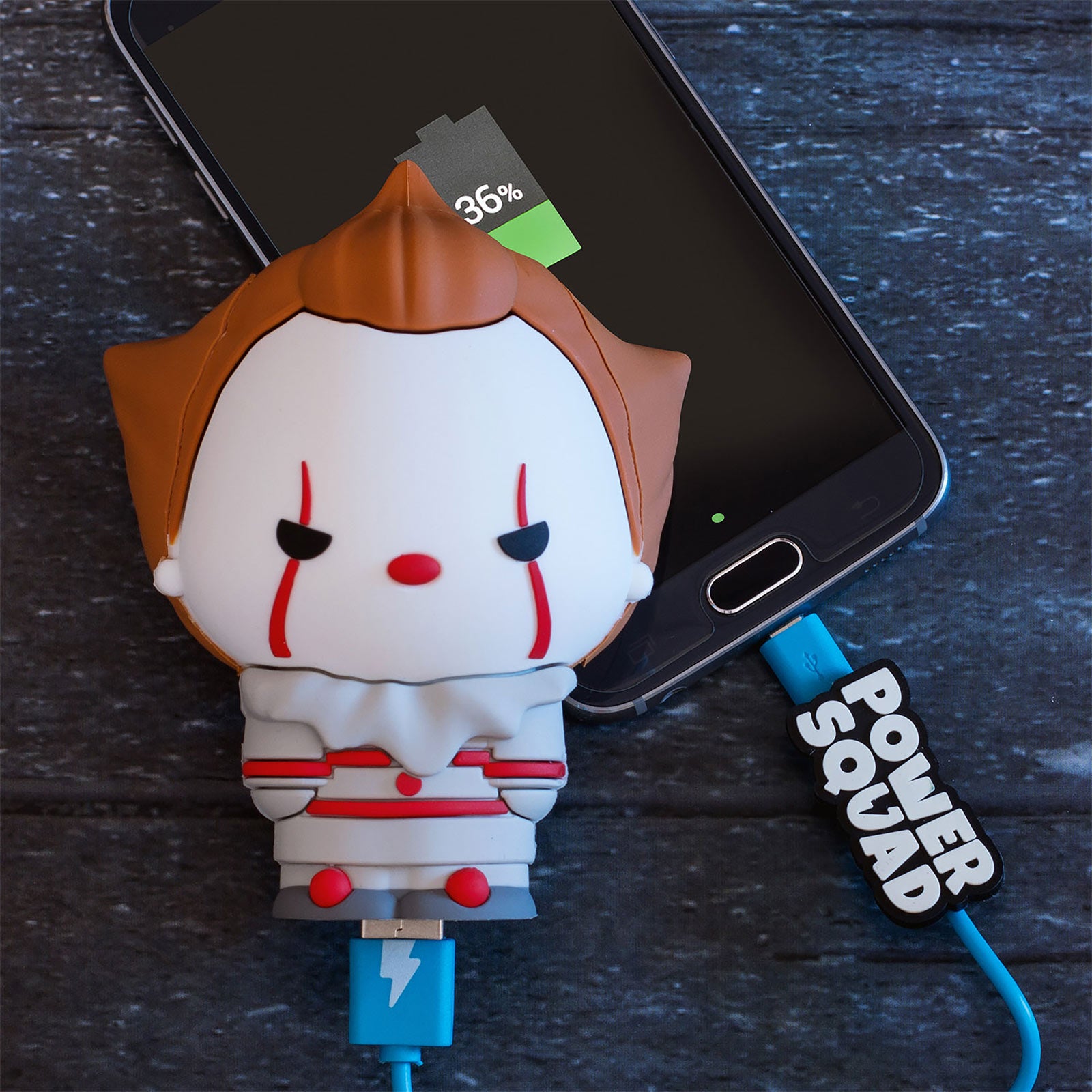 Productafbeelding Stephen King's IT - Pennywise Power Bank 2500mAh