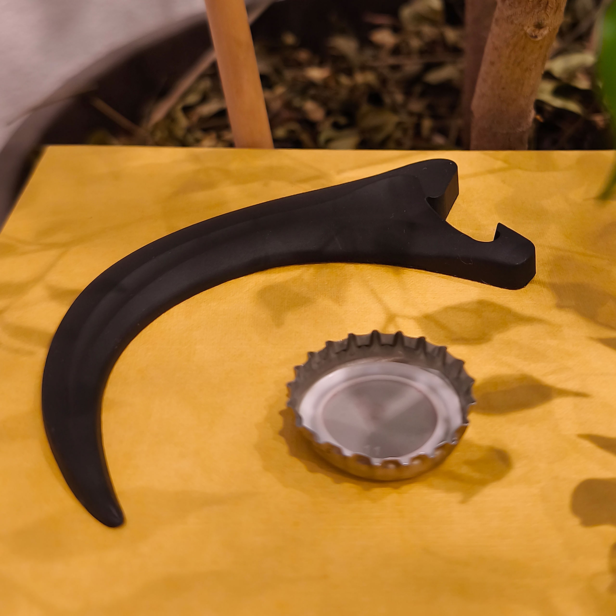 Productafbeelding Jurassic Park - Velociraptor Klauw Magneet Flesopener
