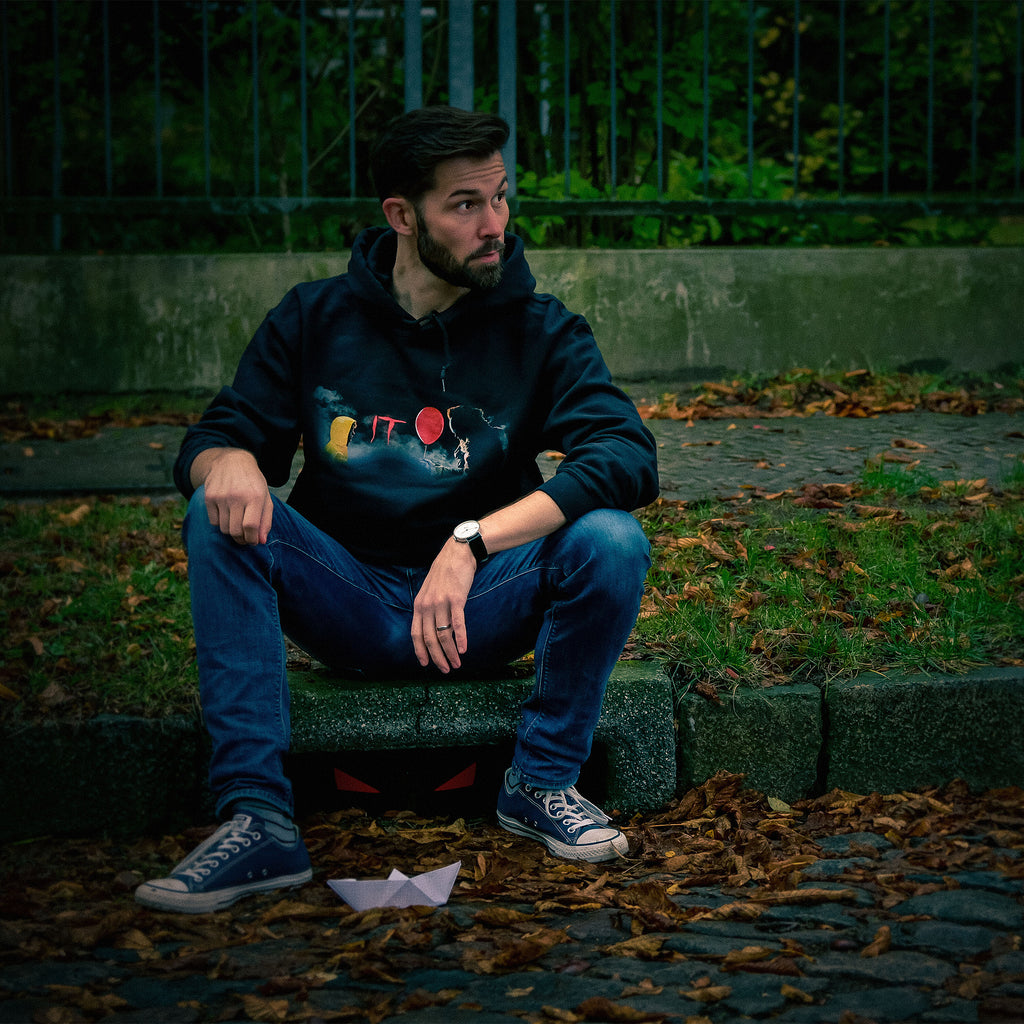 Productafbeelding Stephen King's IT - Pennywise en Georgie Hoodie Zwart