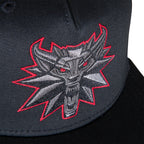 Productafbeelding Witcher - Zwart Wolf Medaillon Snapback Cap