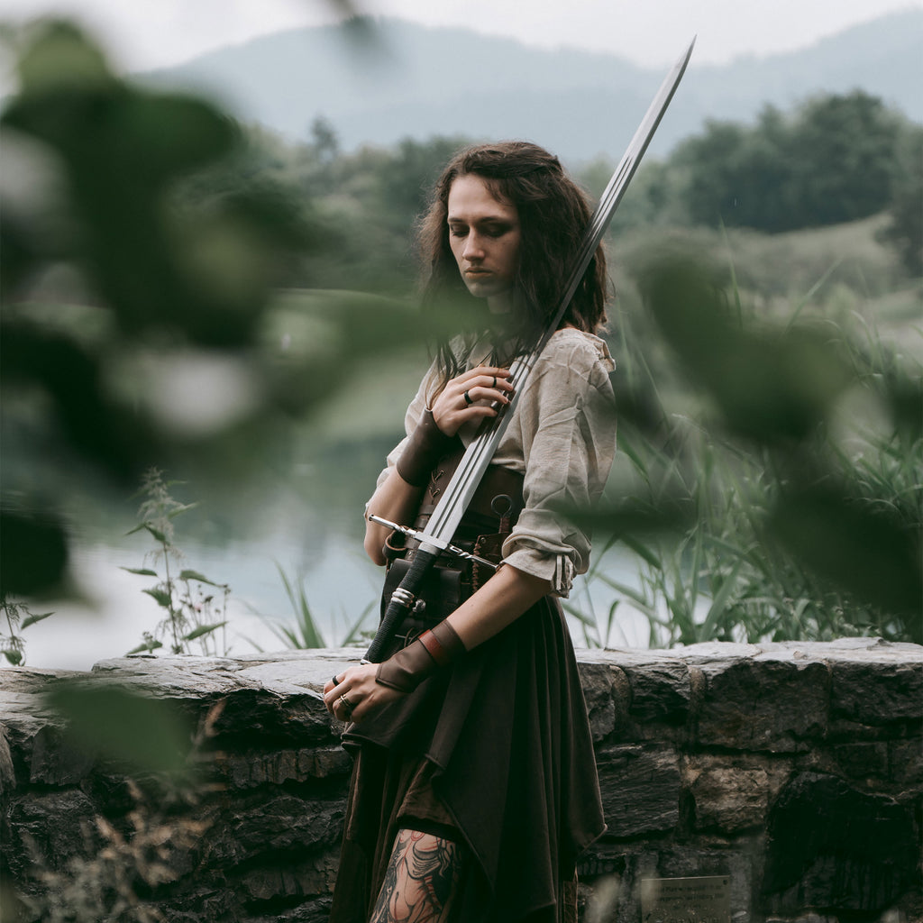 Productafbeelding Geralt van Rivia Stalen Zwaard Replica met Schede voor Witcher Fans
