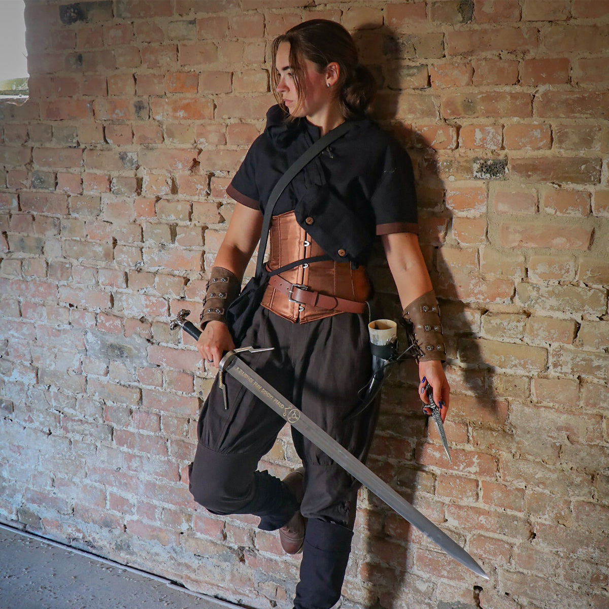 Productafbeelding Geralt van Rivia Zilveren Zwaard Replica met Schede voor Witcher Fans