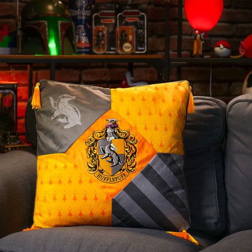Productafbeelding Harry Potter - Huffelpuf kussen met kwasten deluxe