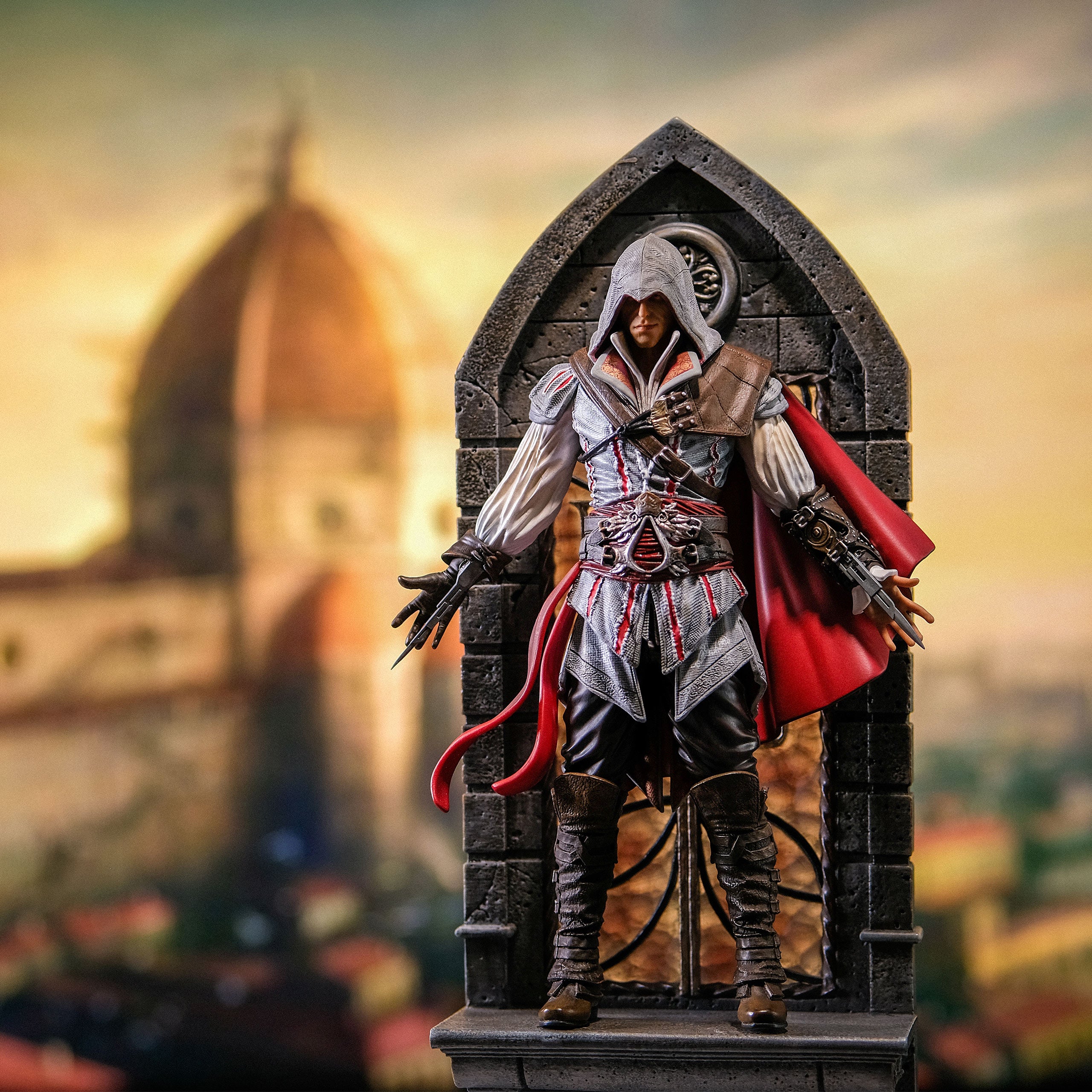 Productafbeelding Assassin's Creed - Ezio Auditore Art Scale Deluxe Figuur 31 cm