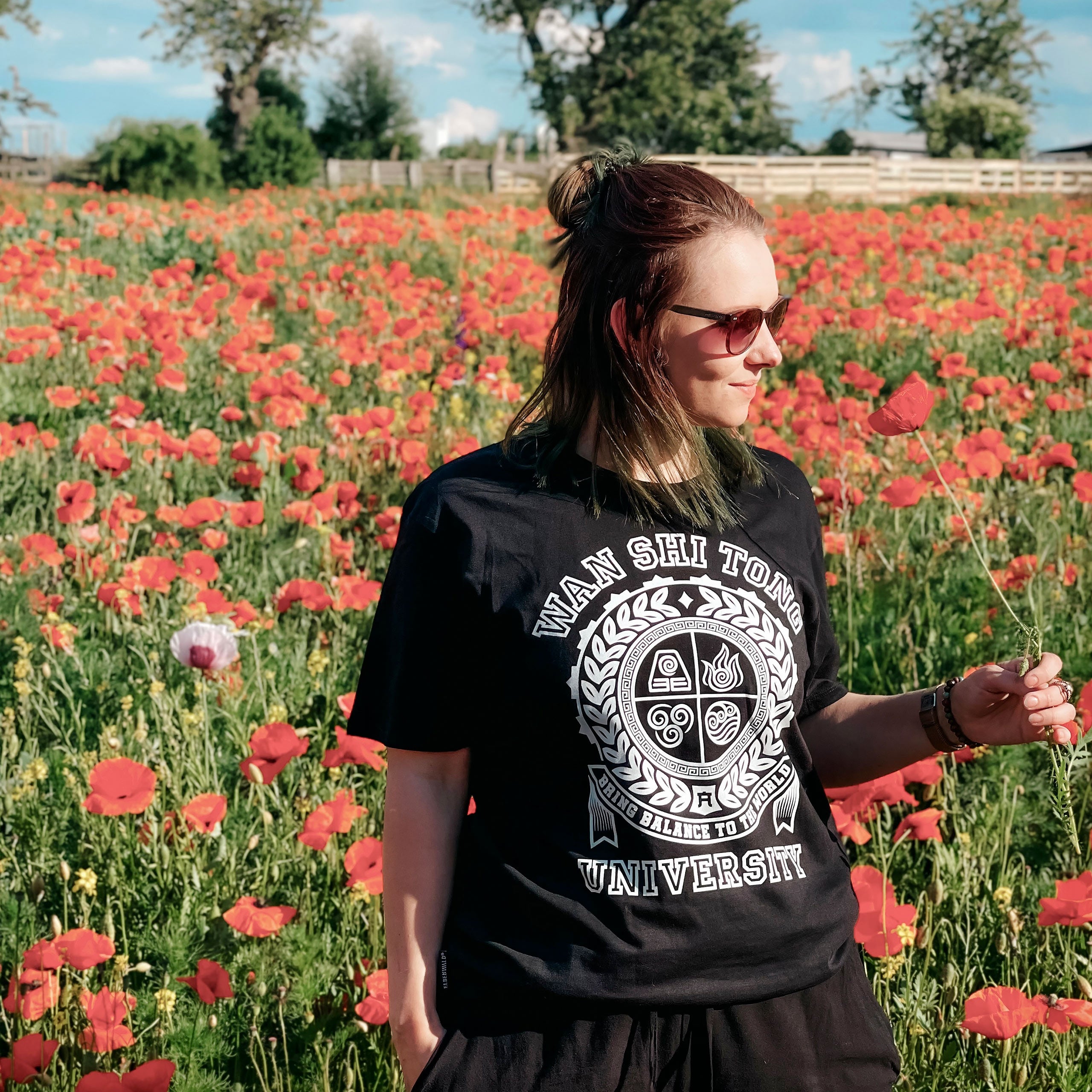 Productafbeelding Wan Shi Tong Universiteit T-shirt voor Avatar Fans zwart