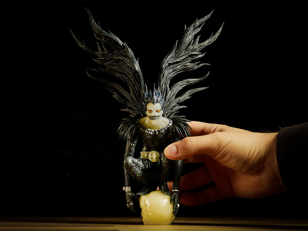 Productafbeelding Death Note - Ryuk Glow in the Dark Figuur 30 cm