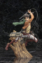 Productafbeelding Attack on Titan - Eren Jaeger Figuur 26cm
