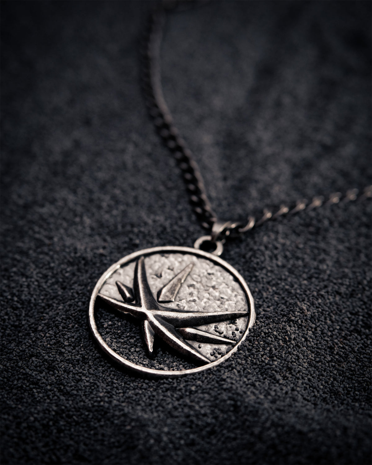 Product image Witcher - Yennefer Medallion Necklace