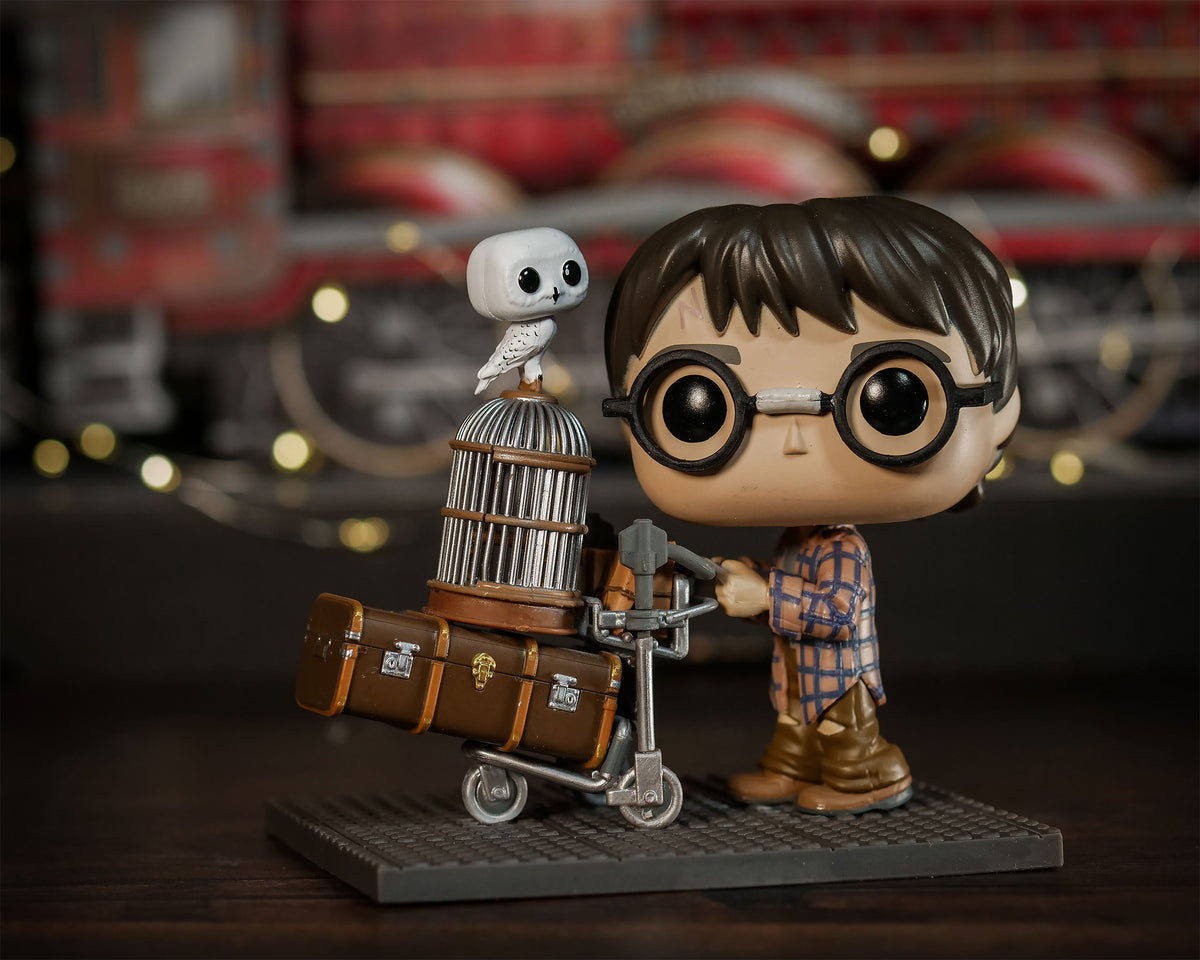 Productafbeelding Harry Potter met bagagewagen op perron 9 3/4 Funko Pop figuur