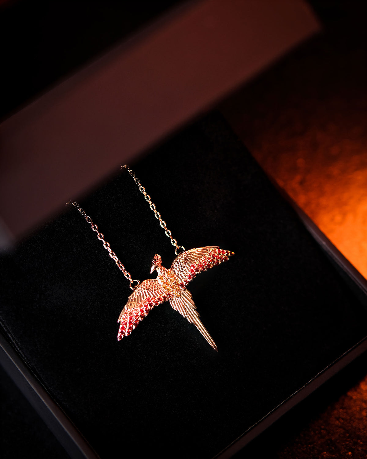 Productafbeelding Harry Potter - Fawkes Ketting met Kristallen