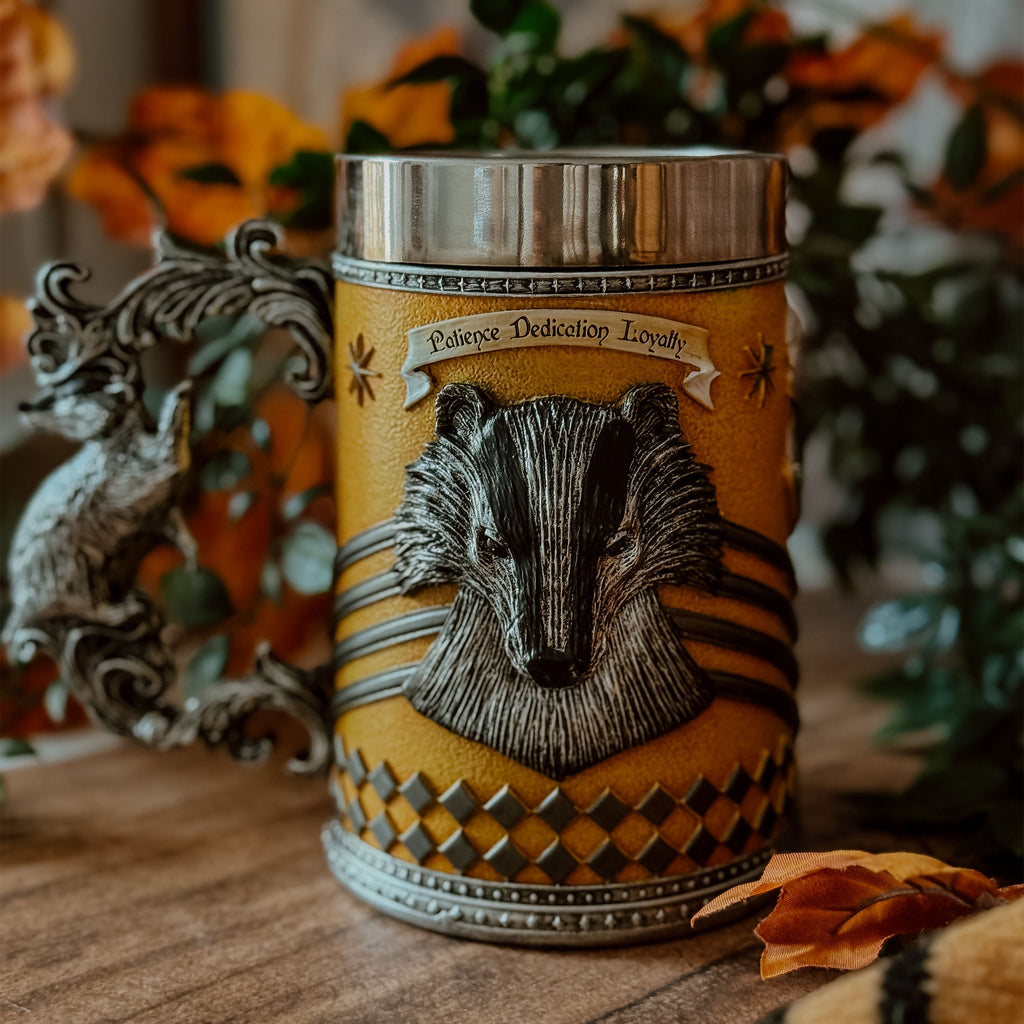 Productafbeelding Harry Potter - Hufflepuff Logo Deluxe Mok