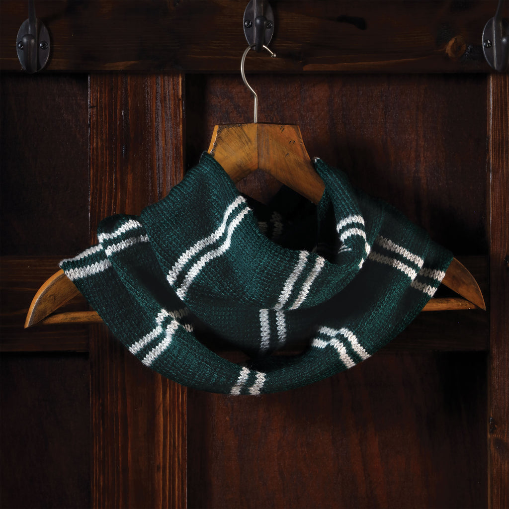 Productafbeelding Slytherin Loop Sjaal Breiset - Harry Potter