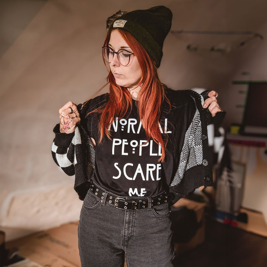 Productafbeelding Normal People Scare Me T-shirt voor American Horror Story Fans zwart