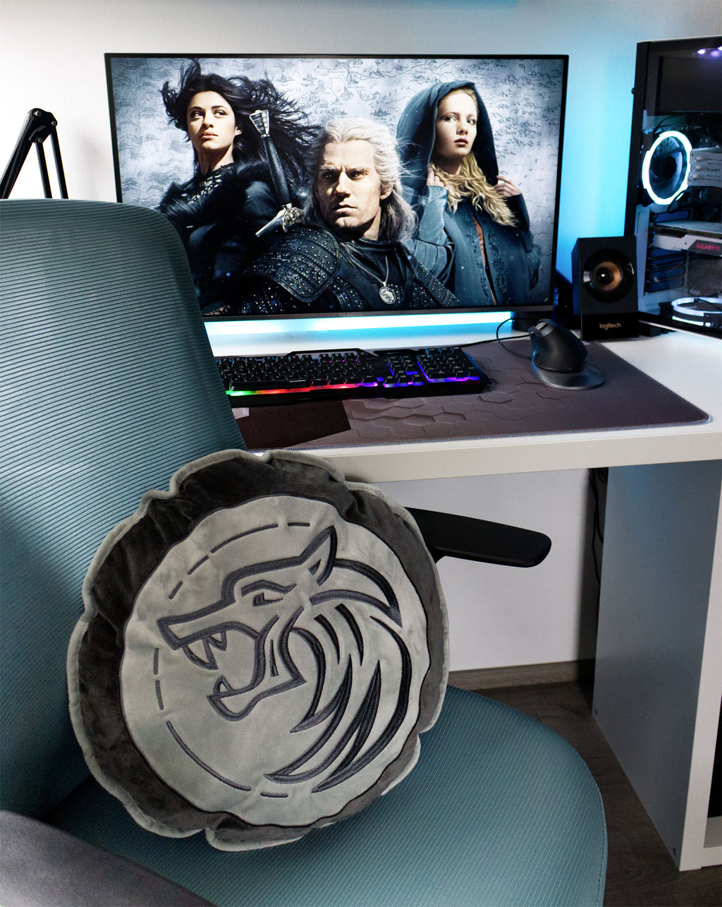 Productafbeelding Witcher - Wolf School Pluche Kussen