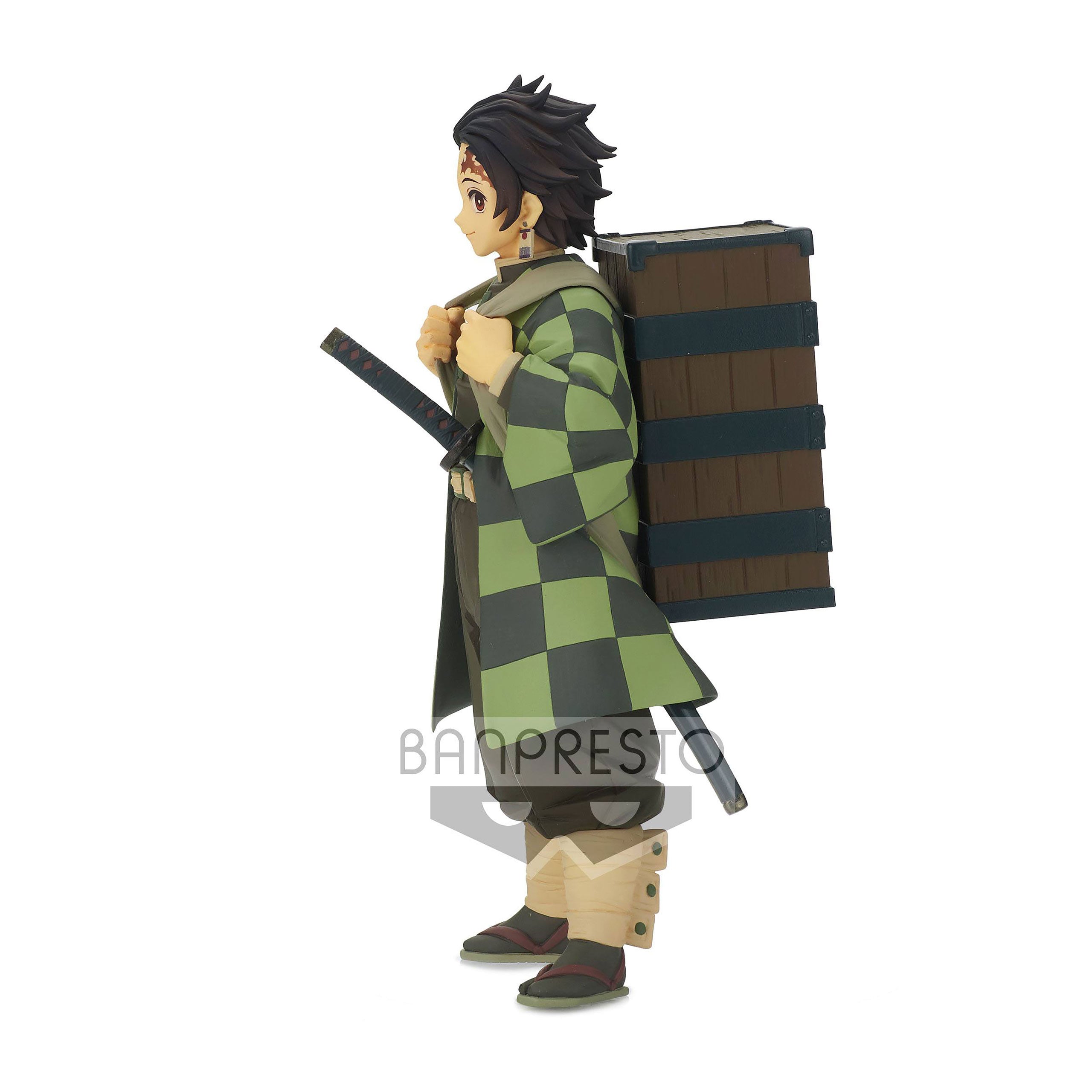 Productafbeelding Demon Slayer - Tanjiro Kamado met Nezuku Box Figuur 16,5 cm