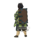 Productafbeelding Demon Slayer - Tanjiro Kamado met Nezuku Box Figuur 16,5 cm