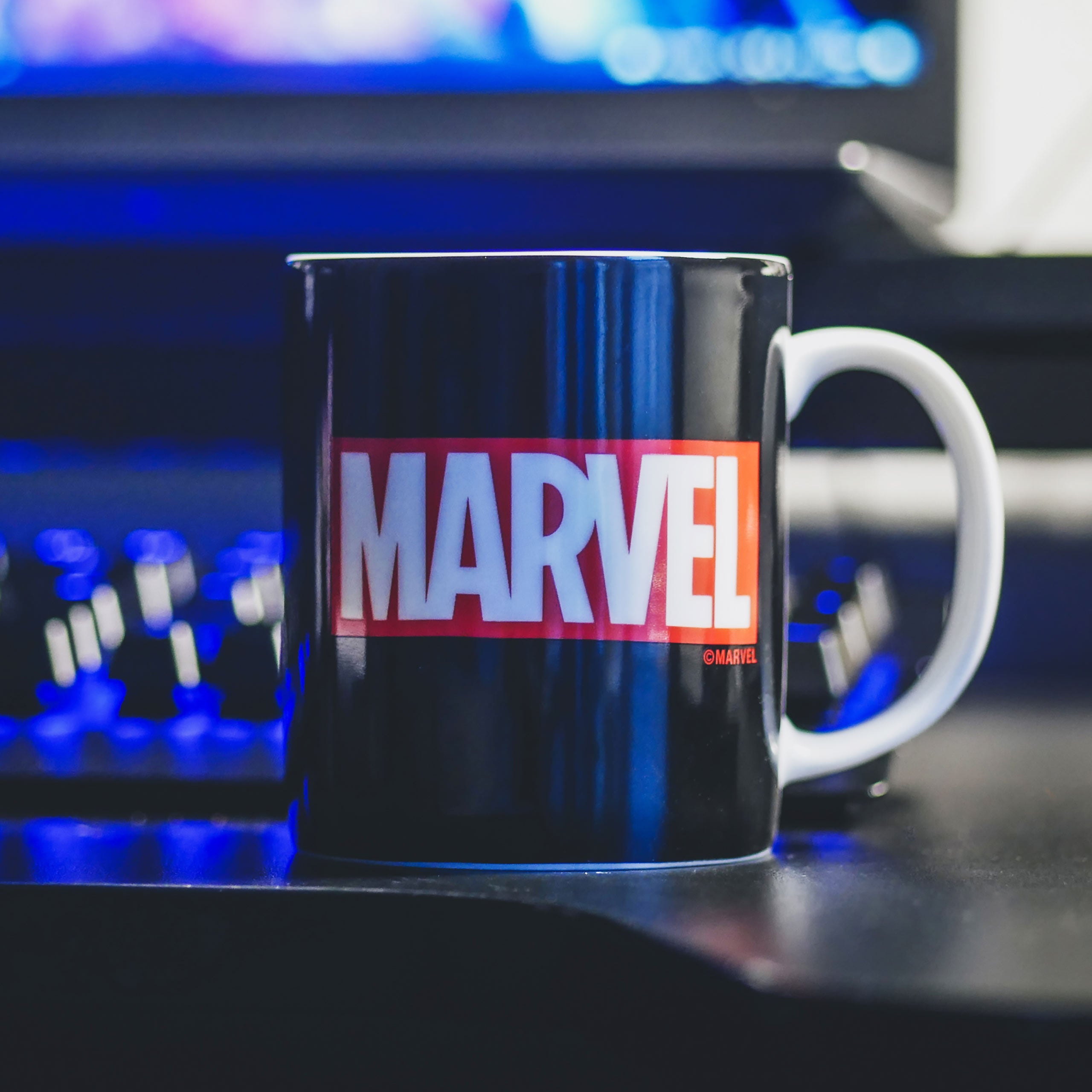 Productafbeelding Marvel - Logo Mok Zwart