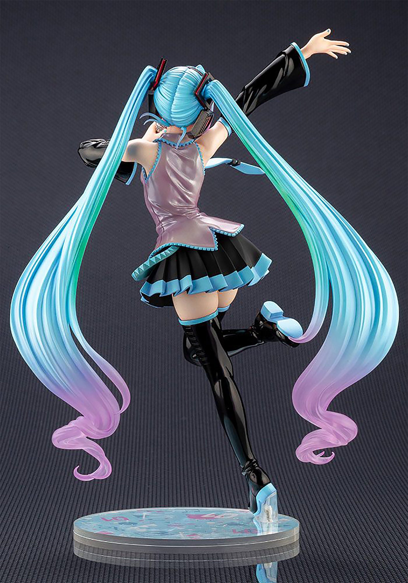 Product image My Little Pony and Hatsune Miku Figure Scale Figure 1:7