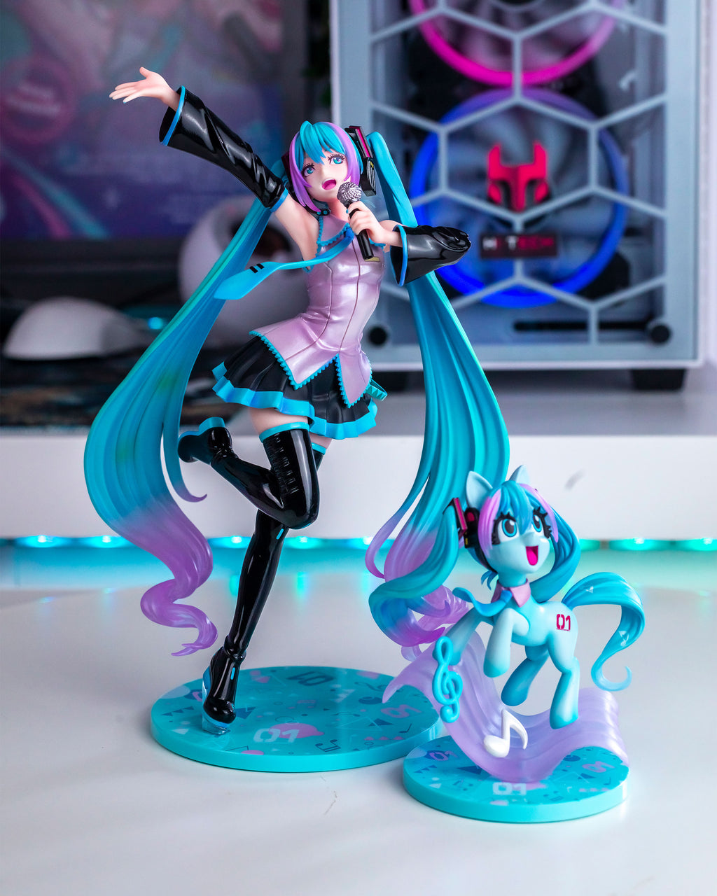 Product image My Little Pony and Hatsune Miku Figure Scale Figure 1:7