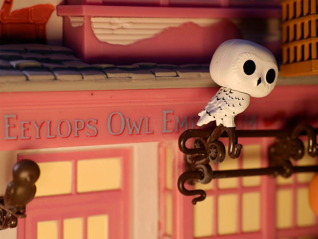 Productafbeelding Harry Potter en Eeylops Uil Winkel Funko Pop Figurine met Diorama