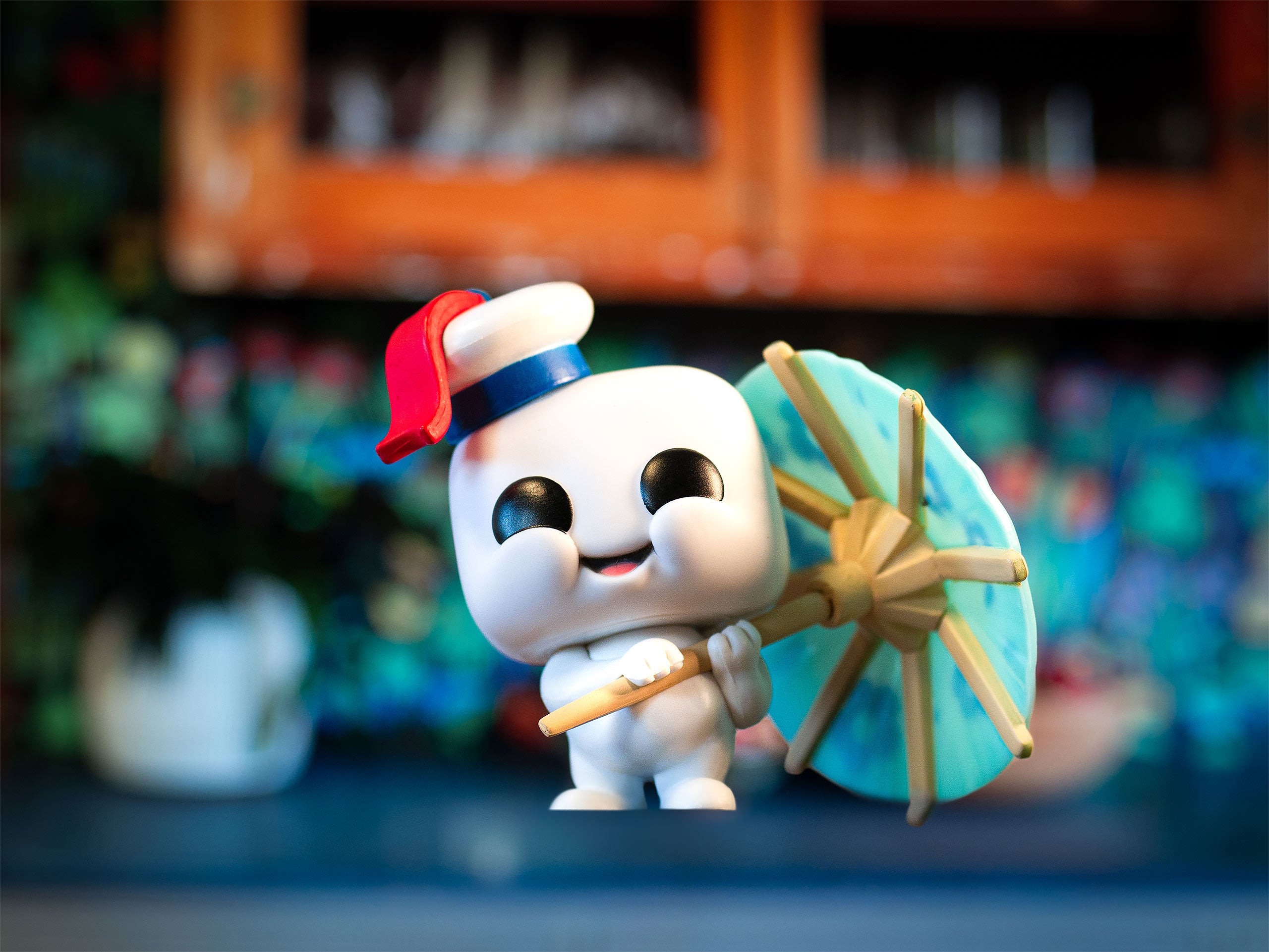 Productafbeelding Ghostbusters - Marshmallow Man met Cocktail Paraplu Funko Pop Figuur