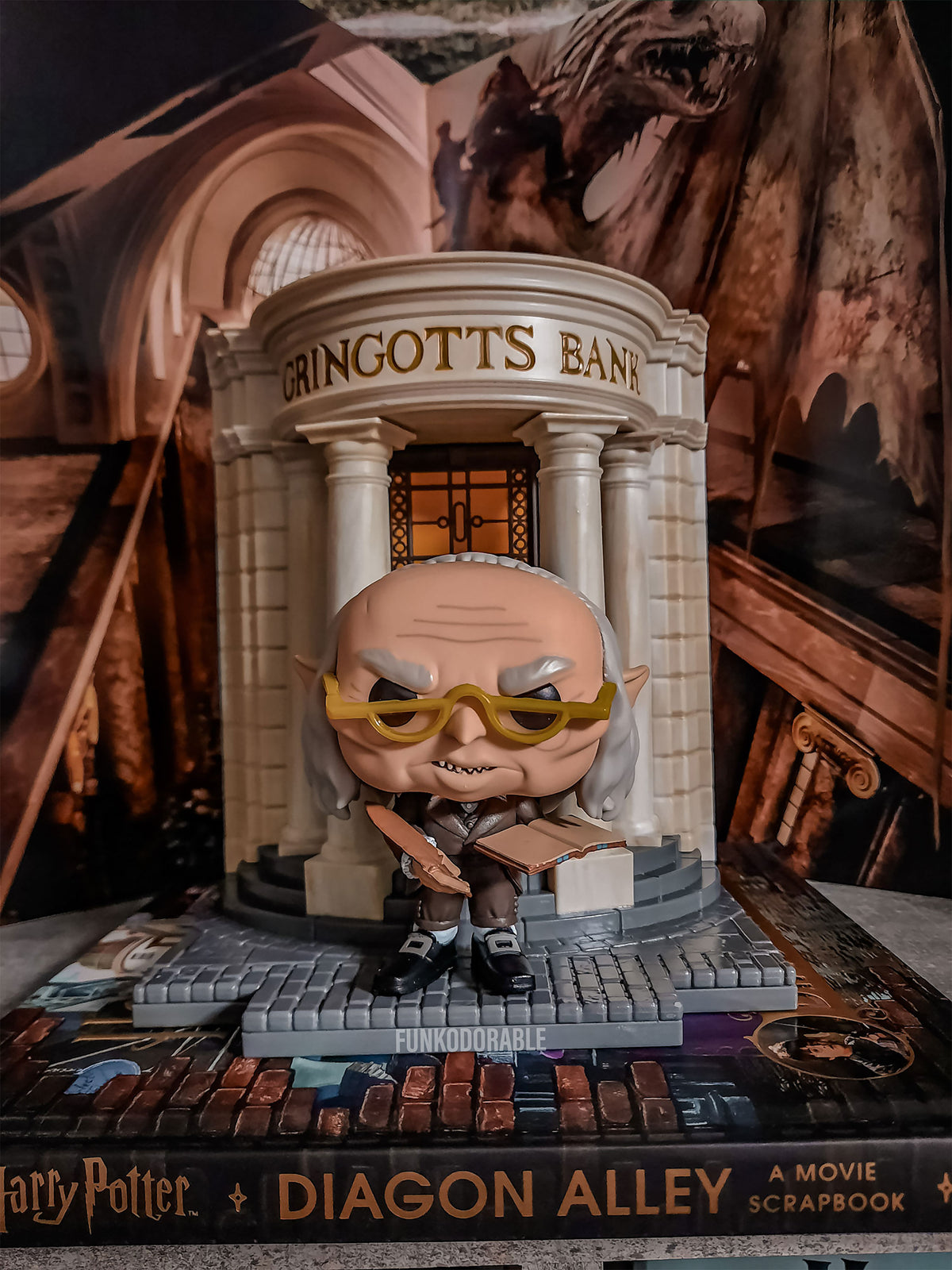 Productafbeelding Harry Potter - Gringotts Bank met Griphook Funko Pop Diorama