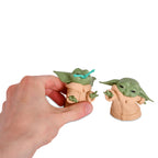 Productafbeelding The Child met Kikker en Kracht Pose Mini Figuur Set - Star Wars The Mandalorian