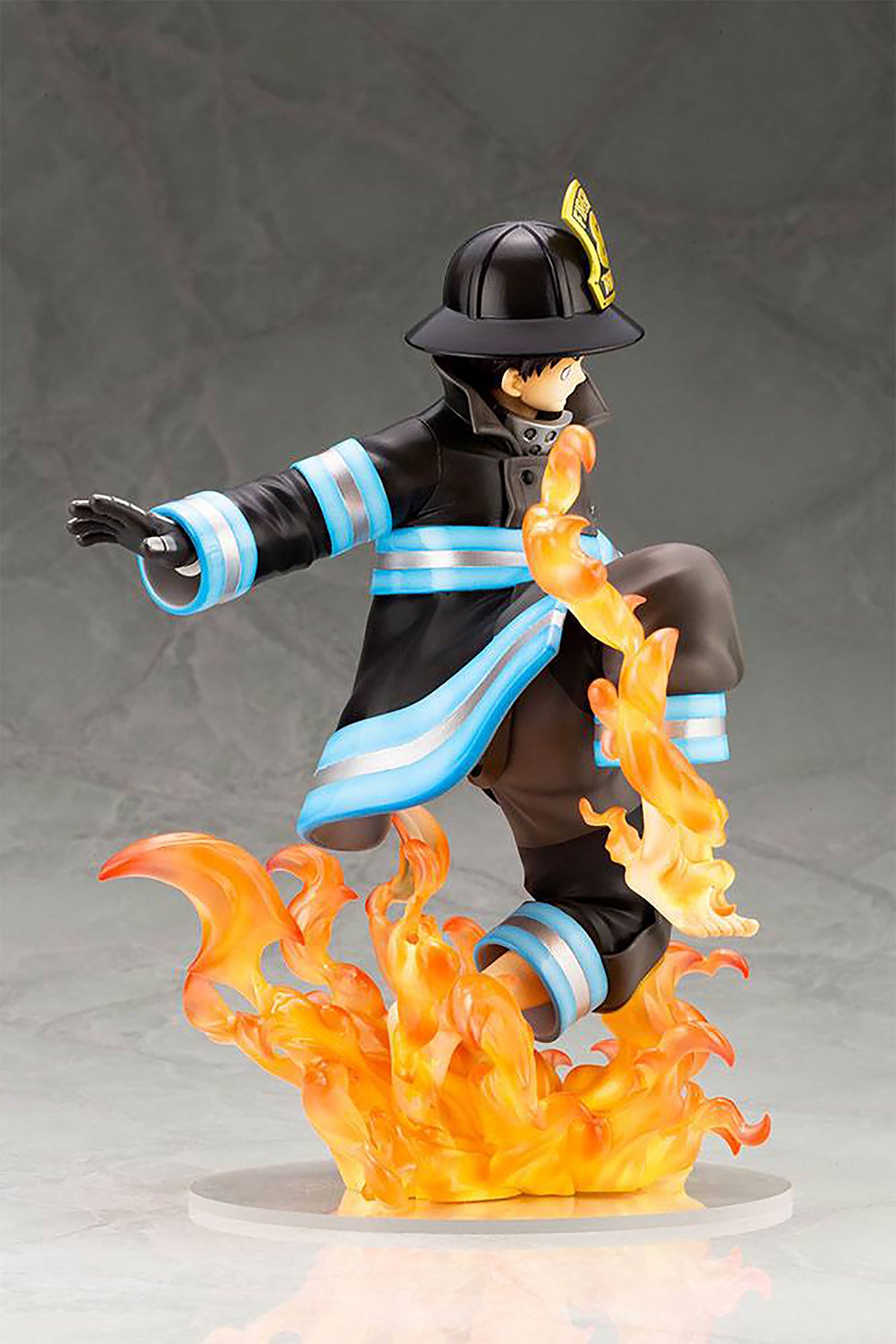 Productafbeelding Fire Force - Shinra Kusakabe Glow in the Dark ArtFX+ Figuur Bonus Editie