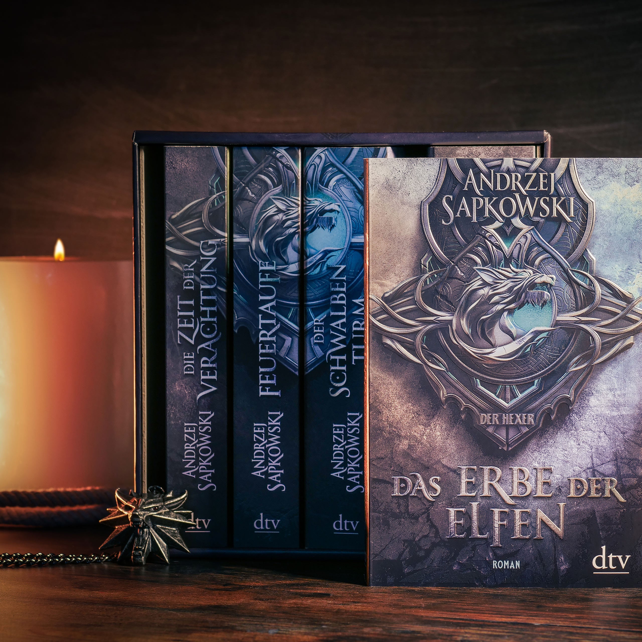 Productafbeelding De 5 delen van de Witcher Saga in een box