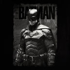 Productafbeelding The Batman - Monochroom Poster T-Shirt Zwart